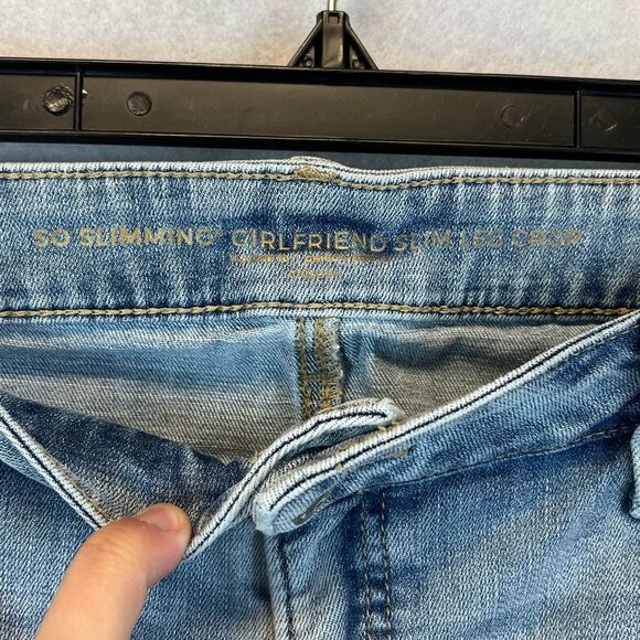 CHICO’S Jeans Size 1.5 (10) So Slimming Blue Light Wash Girlfriend Crop Medium - Picture 4 of 13